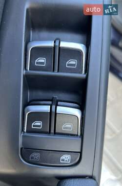 Седан Audi A4 2013 в 