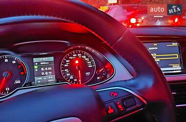 Седан Audi A4 2013 в Киеве