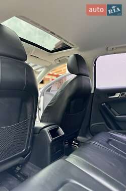 Седан Audi A4 2010 в Хусте