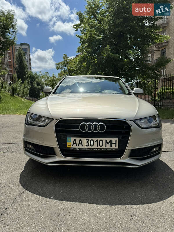 Audi A4 2012