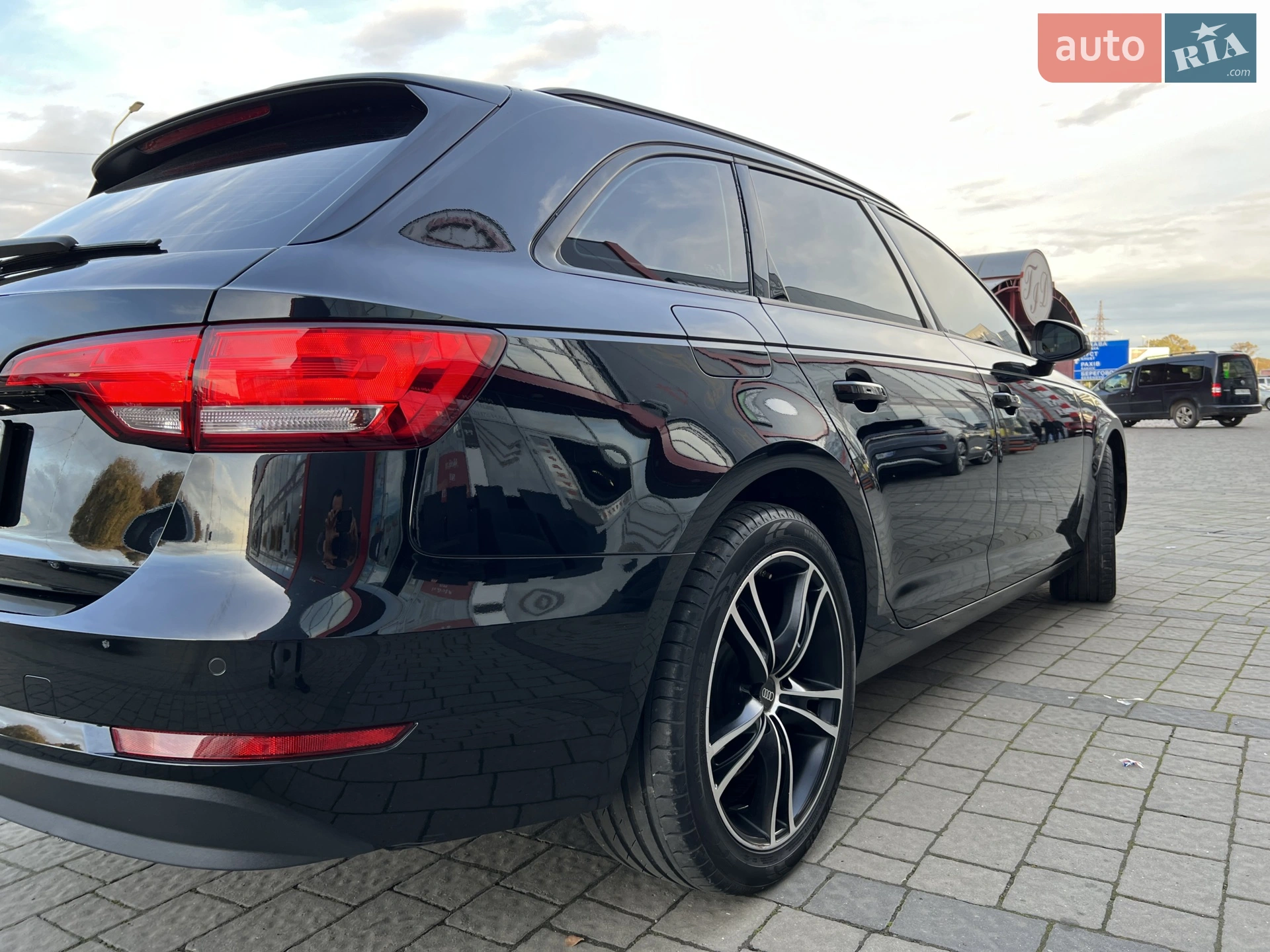 2017 Audi A4 - мініатюра 27