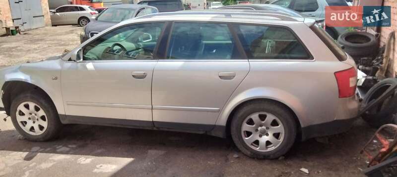 Універсал Audi A4 2002 в Рівному