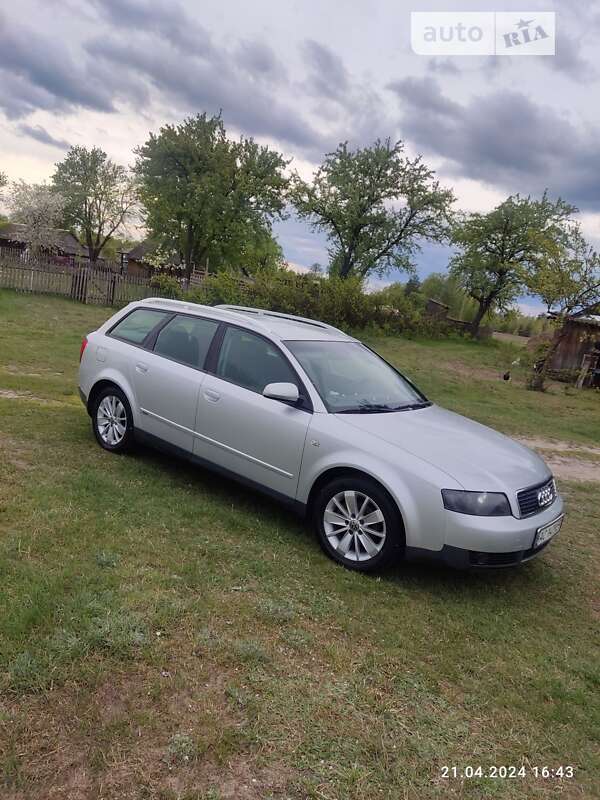 Универсал Audi A4 2002 в Маневичах