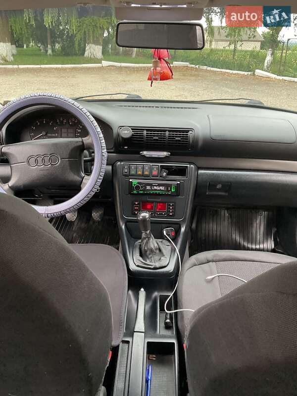 Универсал Audi A4 1997 в Бучаче