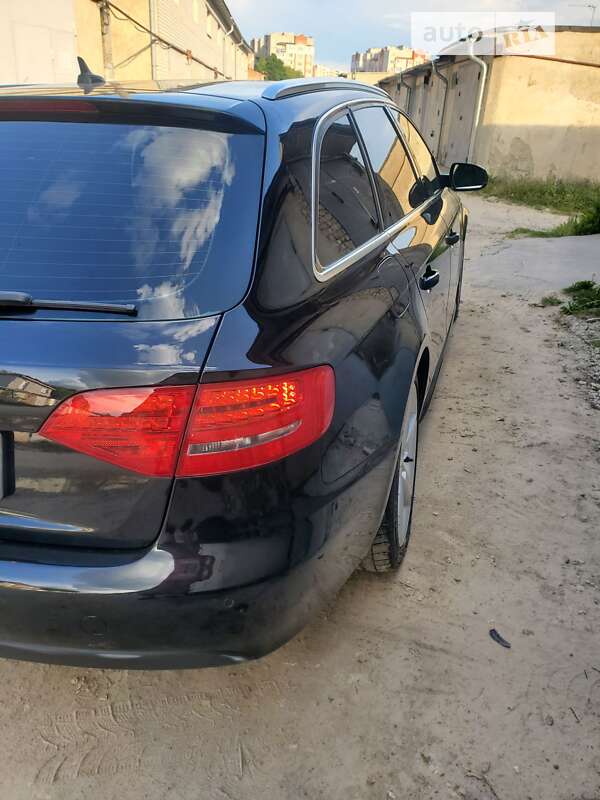 Универсал Audi A4 2011 в Тернополе