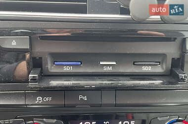 Седан Audi A4 2015 в 