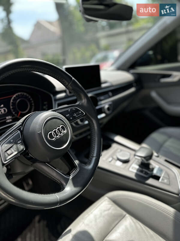 Седан Audi A4 2017 в Києві
