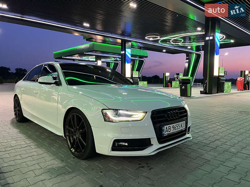 Седан Audi A4 2014 в Вінниці