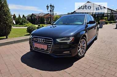 Седан Audi A4 2014 в Стрию