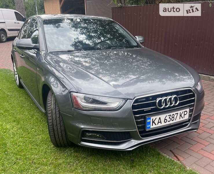 Седан Audi A4 2015 в Ирпене