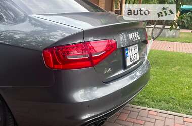 Седан Audi A4 2015 в Ирпене