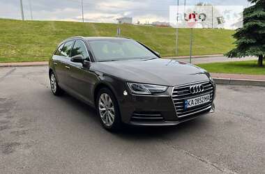 Универсал Audi A4 2016 в Киеве