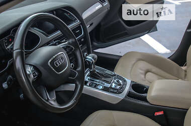 Седан Audi A4 2012 в Києві