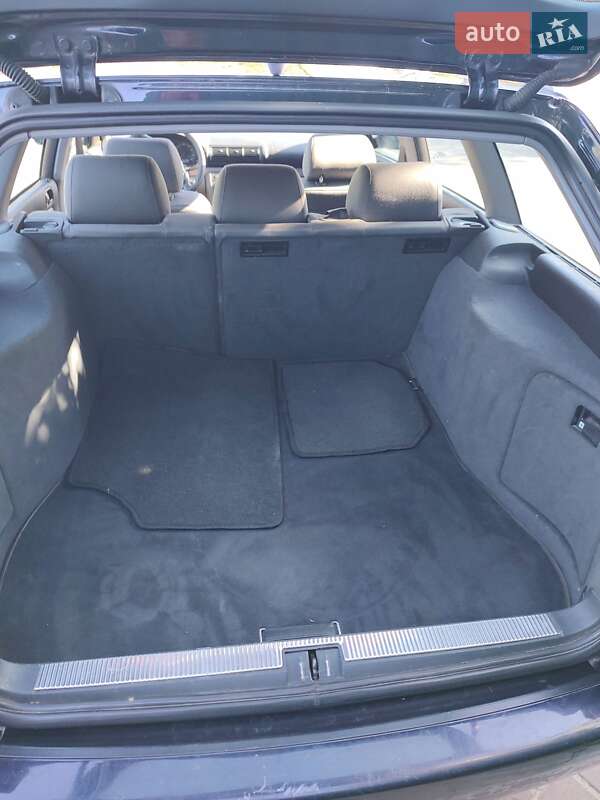 Универсал Audi A4 2001 в Киеве