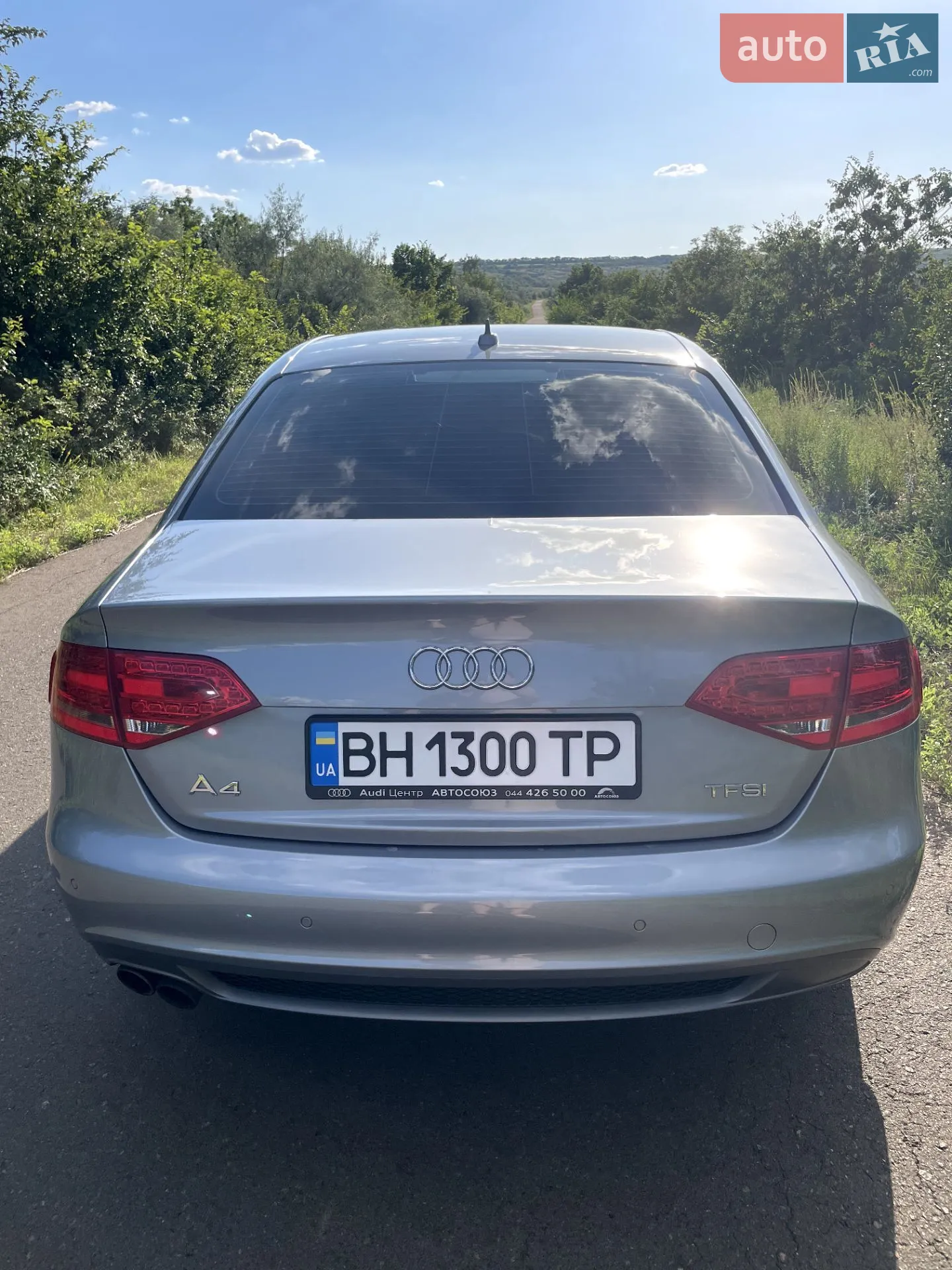 2011 Audi A4 - мініатюра 10