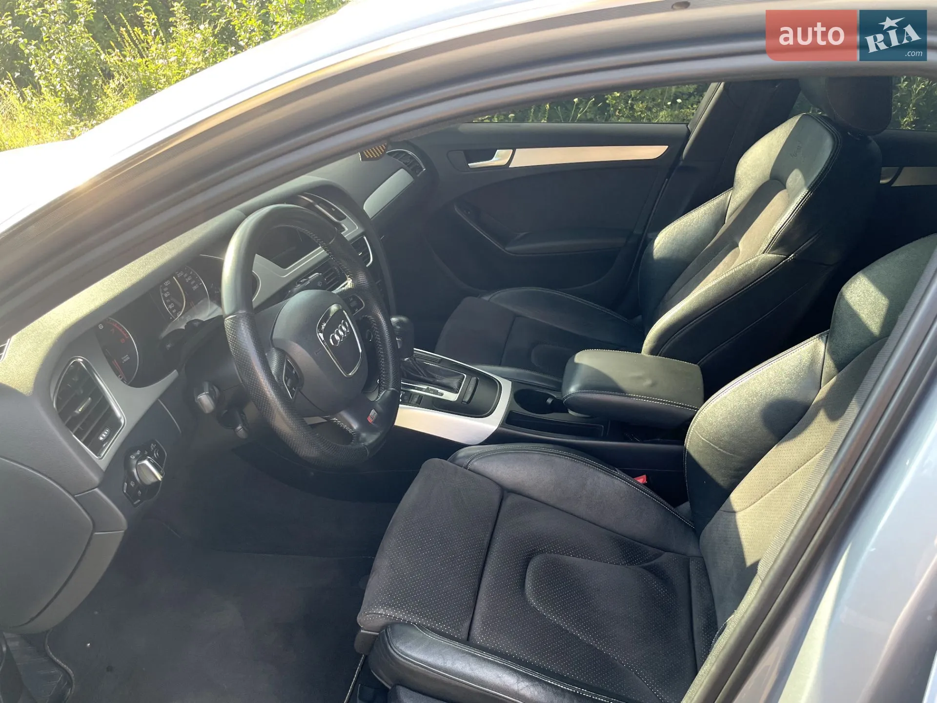 2011 Audi A4 - мініатюра 12