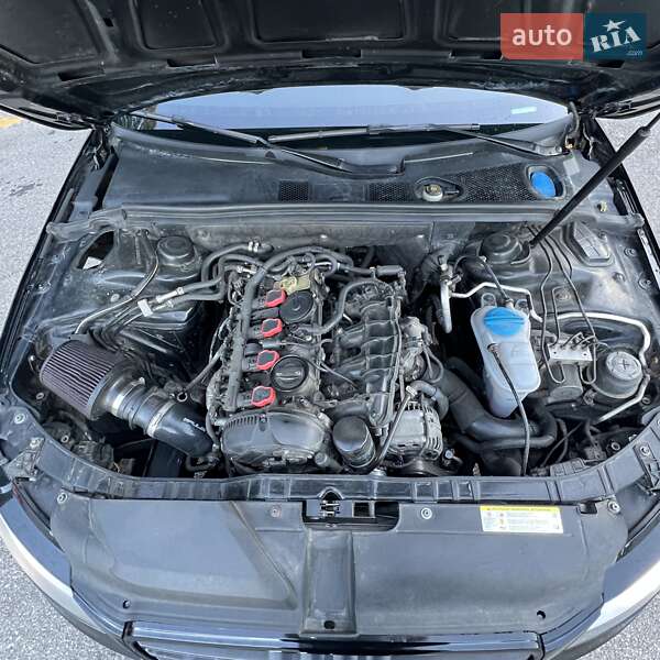 Седан Audi A4 2011 в Киеве