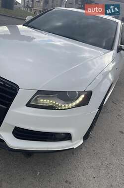 Седан Audi A4 2012 в Киеве