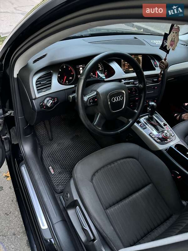 Универсал Audi A4 2010 в Николаеве