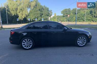 Седан Audi A4 2016 в Полтаві