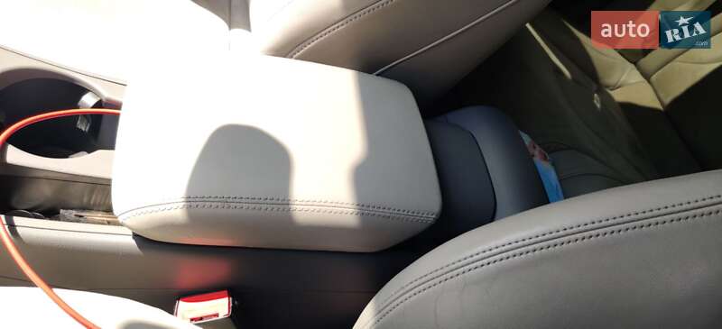 Универсал Audi A4 2009 в Киеве