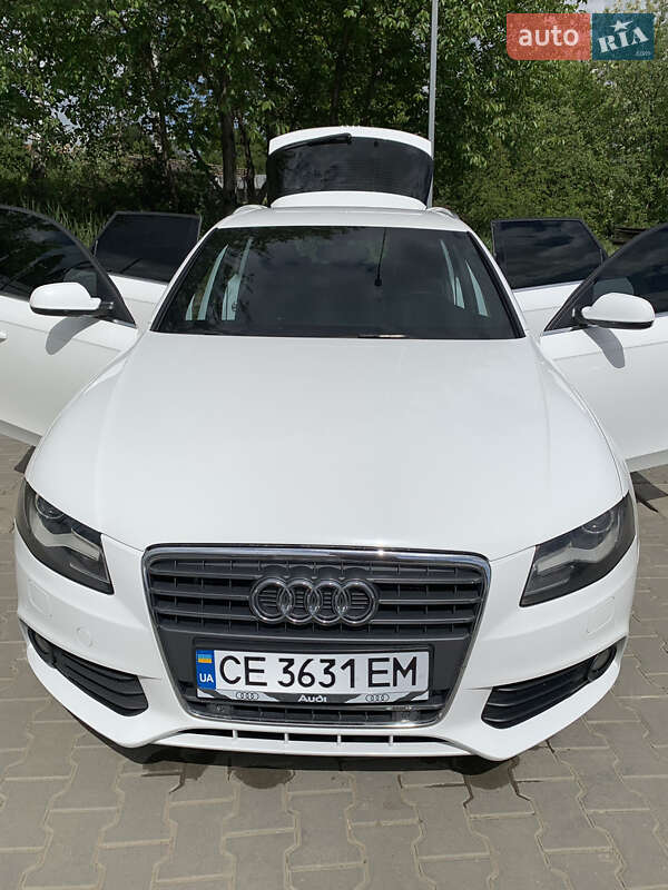 Універсал Audi A4 2011 в Чернівцях