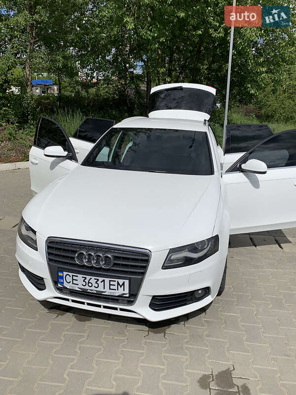 Універсал Audi A4 2011 в Чернівцях