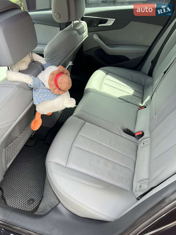 Седан Audi A4 2018 в Киеве фото 11 Седан Audi A4 2018 в Киеве