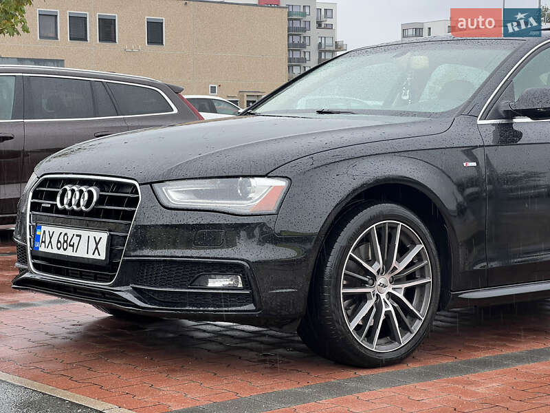Седан Audi A4 2015 в 