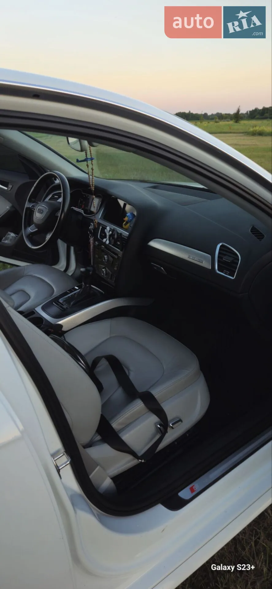 2013 Audi A4 - мініатюра 9