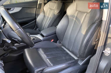 Седан Audi A4 2016 в 