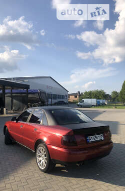 Седан Audi A4 1996 в Ивано-Франковске