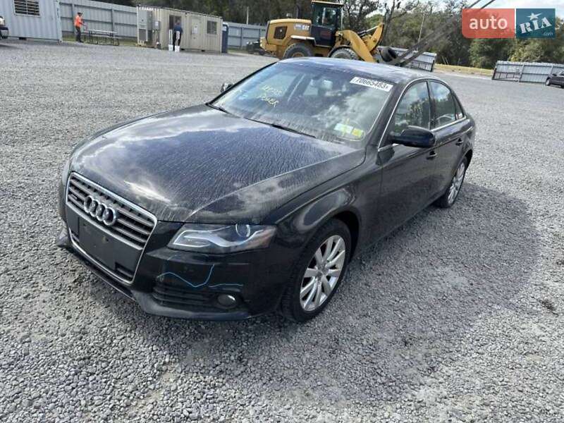 Седан Audi A4 2011 в Умани