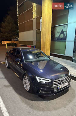 Седан Audi A4 2017 в 