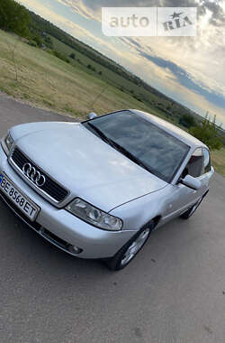 Седан Audi A4 1999 в Первомайске