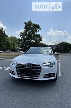 Седан Audi A4 2016 в Києві