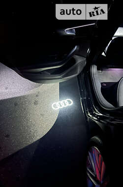 Седан Audi A4 2016 в 