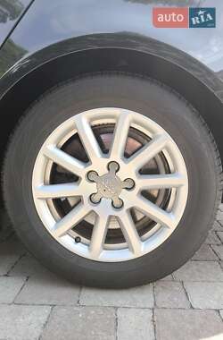 Универсал Audi A4 2011 в 