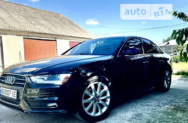 Седан Audi A4 2012 в Вінниці