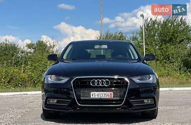 Седан Audi A4 2012 в 