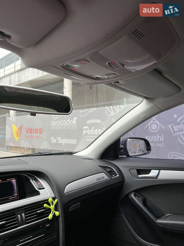 Універсал Audi A4 2011 в Івано-Франківську