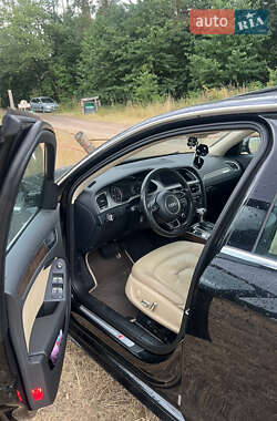 Седан Audi A4 2015 в Ивано-Франковске