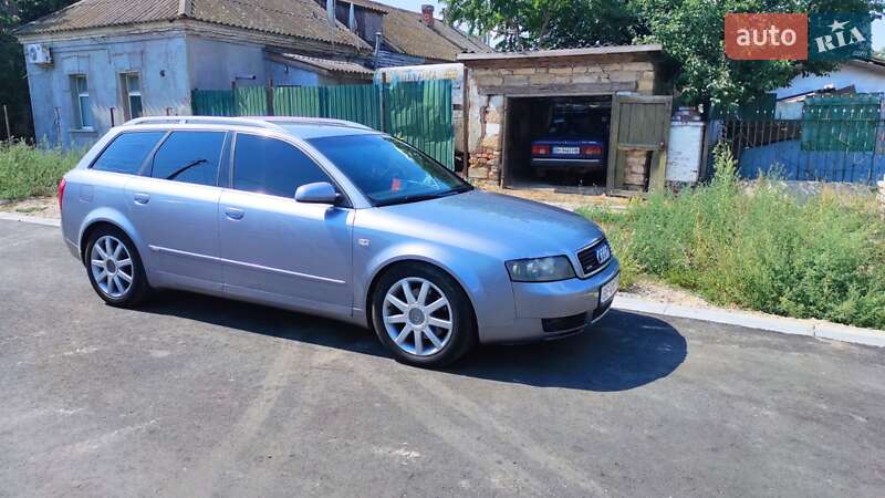 Универсал Audi A4 2003 в Очакове