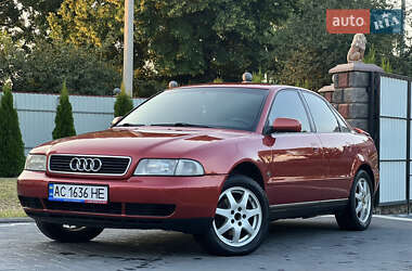 Седан Audi A4 1997 в Луцьку