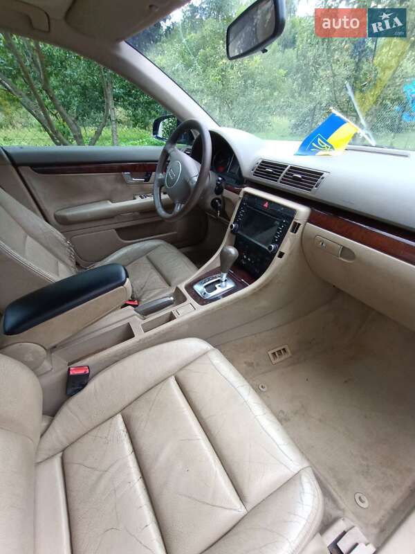 Универсал Audi A4 2002 в Любомле