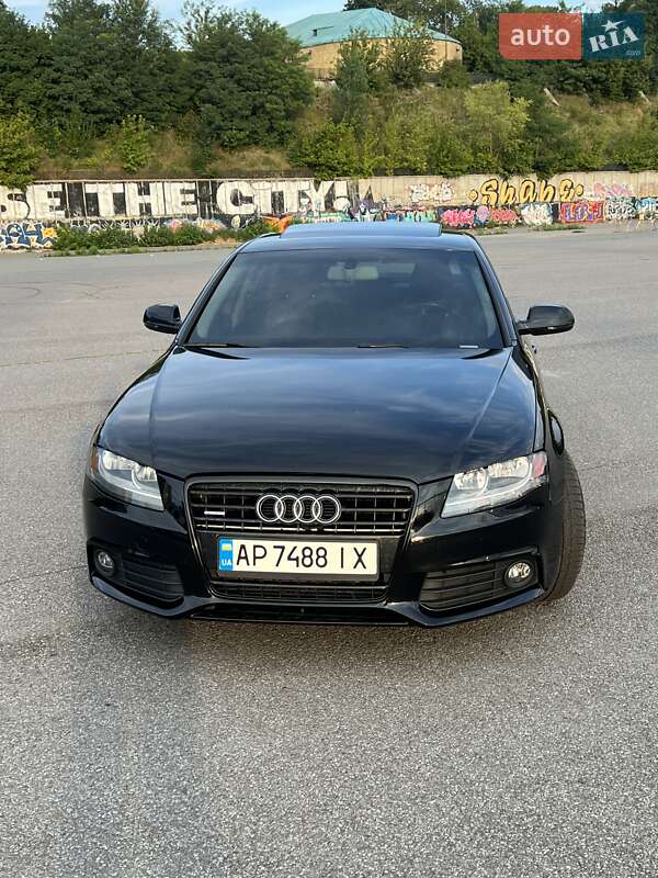 Седан Audi A4 2011 в Киеве