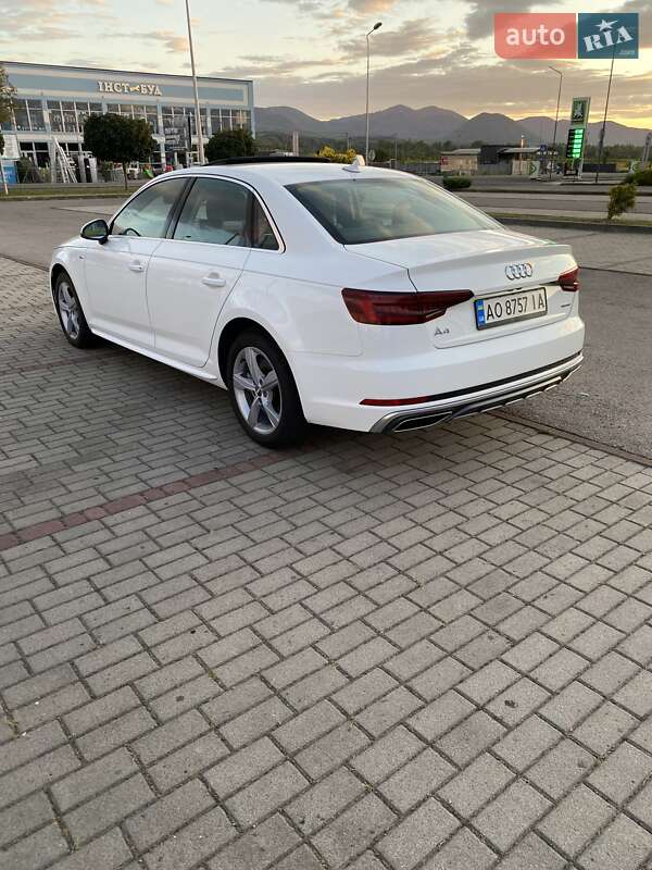 Седан Audi A4 2019 в Тячеве