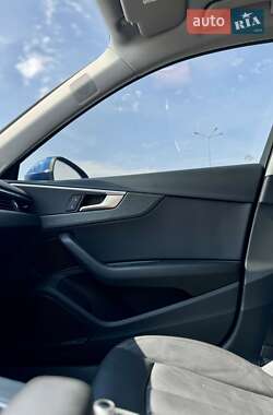 Седан Audi A4 2017 в 