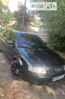 Седан Audi A4 2001 в Одессе