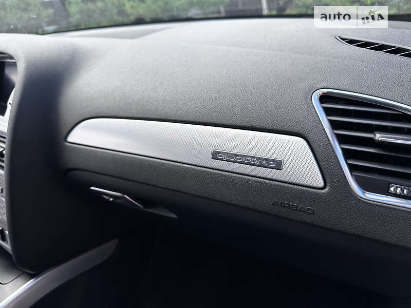 Седан Audi A4 2012 в Хмельницком